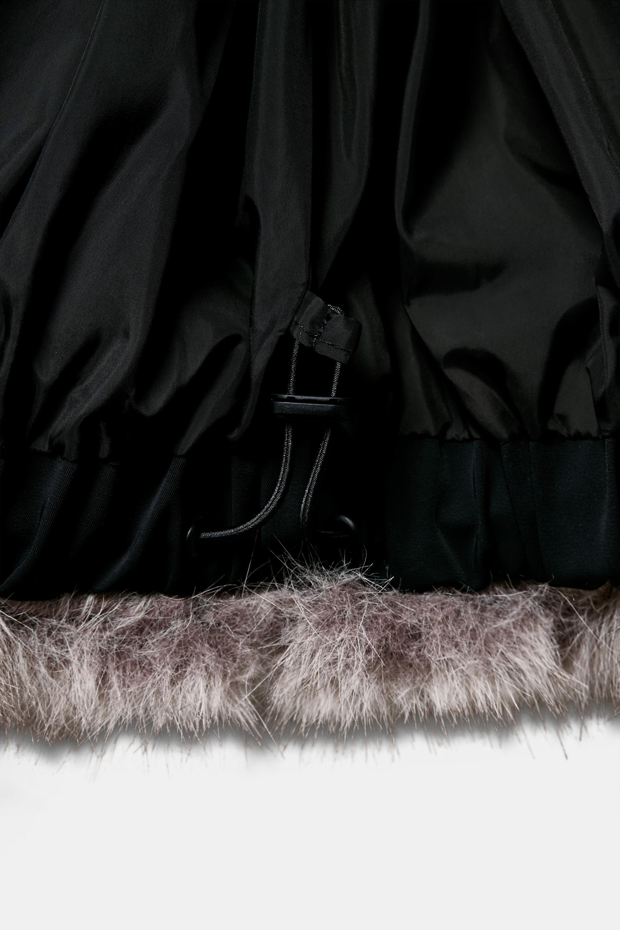 SHORT COAT WITH FAUX FUR HOOD HEIQ XREFLEX™ TECHNOLOGY SKI COLLECTION